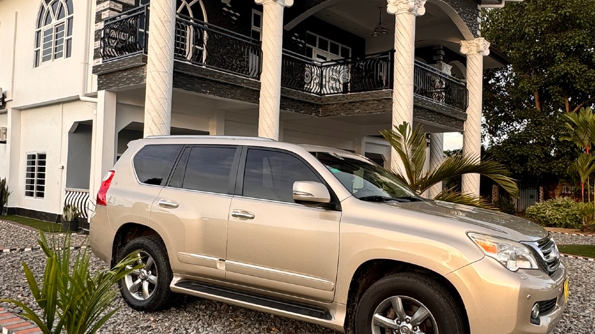 Lexus GX460 2013