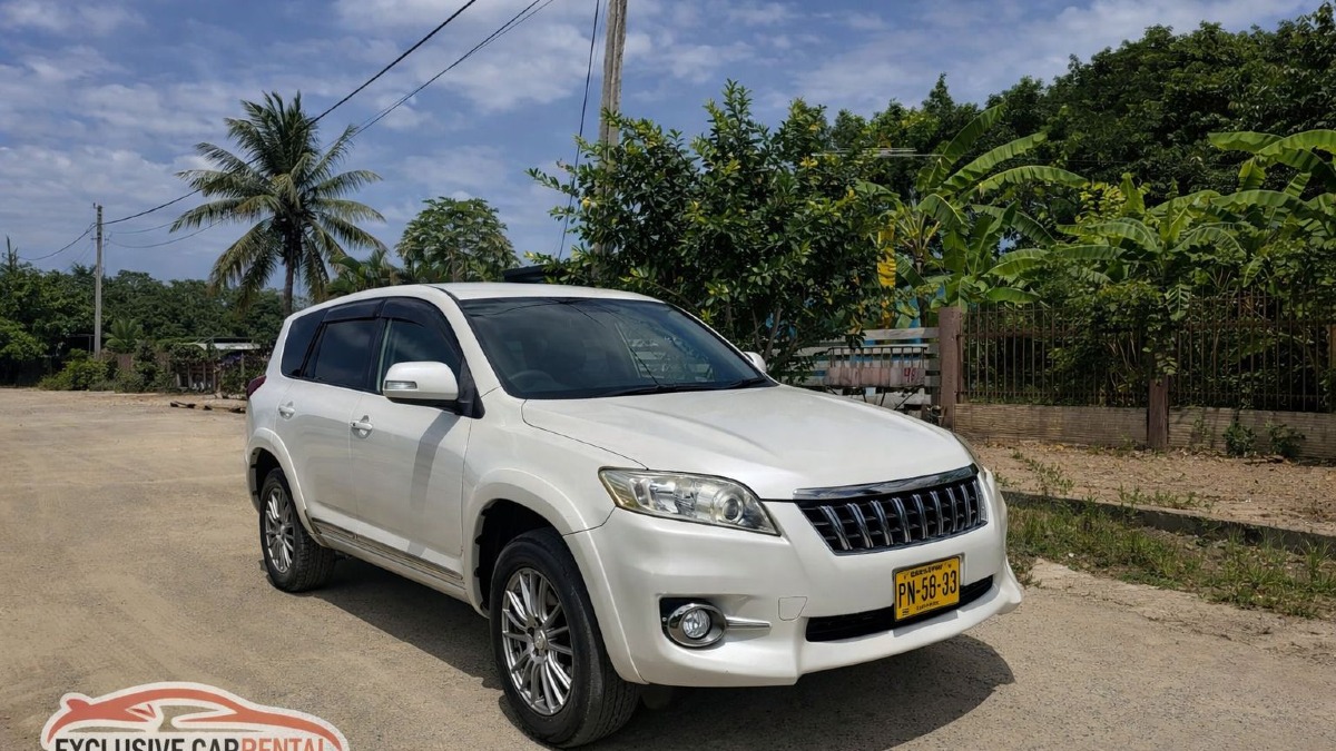 Toyota  Vanguard 2014